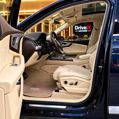 صورة 7 لـ 2016 AUDI Q7
