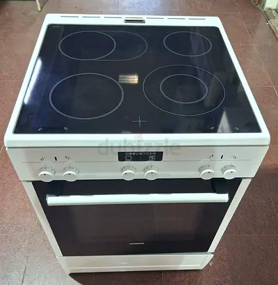 Siemens Full Electric Ceramic Cooker 4 Hobs 60×60cm Mint Condition
