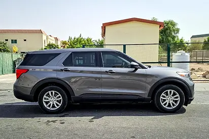 2021 FORD EXPLORER photo 4
