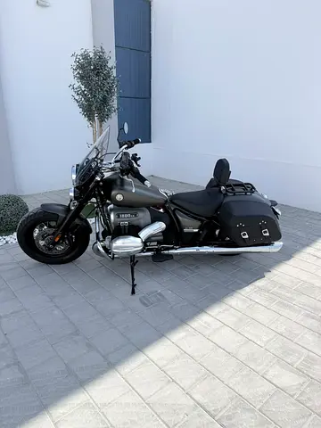 BMW R18 Classic