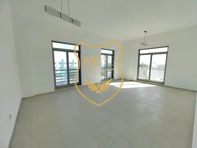 Spacious 3BHK with GYM, POOL, PARKING - 3 Big Master Bedrooms - Near Metro Station
