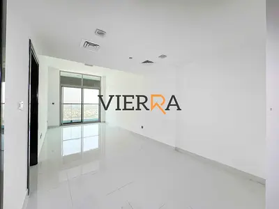 Large Unit | Prime Location | Well Maintened