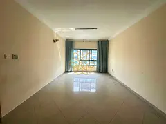 Spacious 3BHK with balcony 6 payment