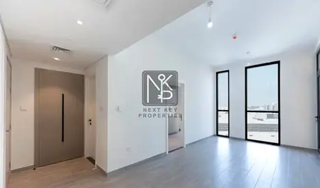 Spacious 1BR | Prime Location | Close Kitchen