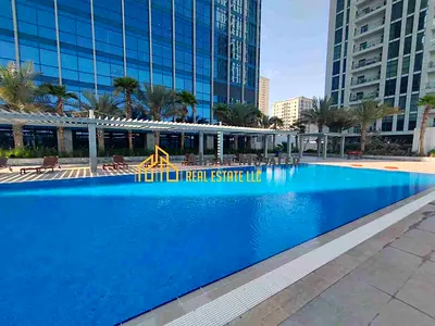 //PRIME LOCATION SAHARA CENTRE SAME LINE//PARKING FREE 1BHK AVAILABLE WITH 2WASHROOMS,GYM,POOLKIDS PLAY AREA FREE,BUILT IN WARDROBES EASY ACCESS TO DUBAI NEAR RTA BUS STOP AL NAHDA SHARJAH