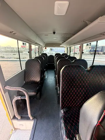 2019 Toyota COASTER — миниатюра 14