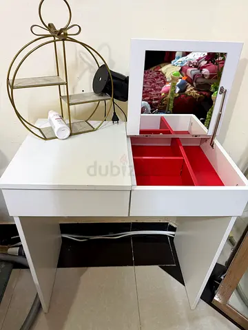 White makeup vanity table with mirror and storage - good condition