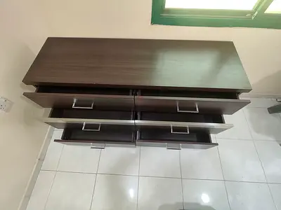 Home centre 6-drawer sturdy Wooden Dresser / Chest in Dark Brown - Good Condition