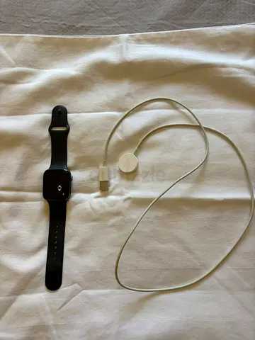 Apple Watch Series 5 – 44mm GPS – Space Grey