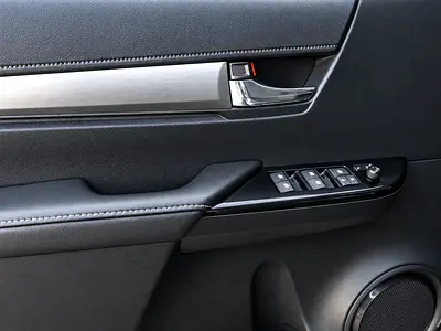 2023 Toyota HILUX — миниатюра 14