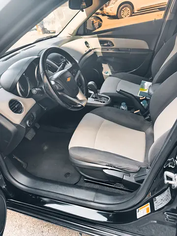 2017 Chevrolet CRUZE 照片 10