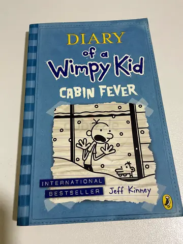 Diary of a Wimpy Kid: Cabin Fever by Jeff Kinney (Paperback)