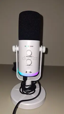 USB Condenser Desktop Microphone with Volume and Echo Controls