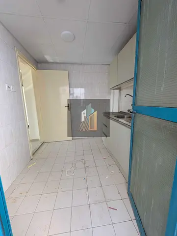 2BHK APARTMENT//SIPLT AC FITED/NO DIPOSIT/1 WOSHROOM//FIMLY BUILDING//GOOD LOCATION //TODAY OFFER R