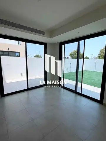 Single Row | Brand New | Landscaped | Hot Deal