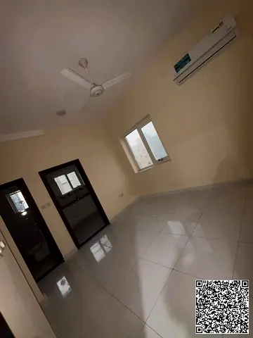 A room and a hall in Al-Alya, first occupant
