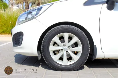 2014 KIA RIO — миниатюра 11