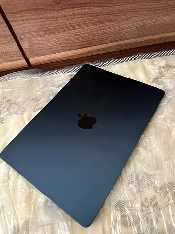 MacBook Air M2
