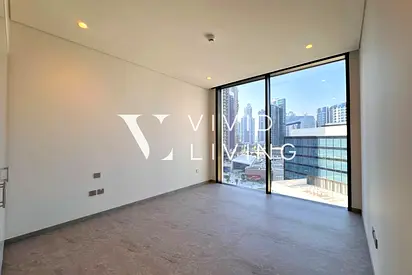 Corner unit | Low floor | Spacious