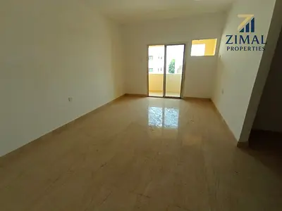 🔥 Hot Offer 2 BHK Only For Family // With Balcony // Window Ac // Central Gas // Only 25 K