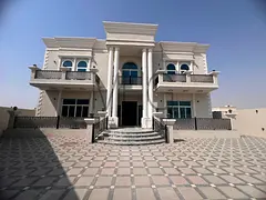 5 Bedrooms plus Maid's Room | Ready to move in | 3 Cheques