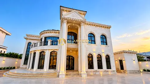 Modern Villa l Prime Location l Ready to Move- In