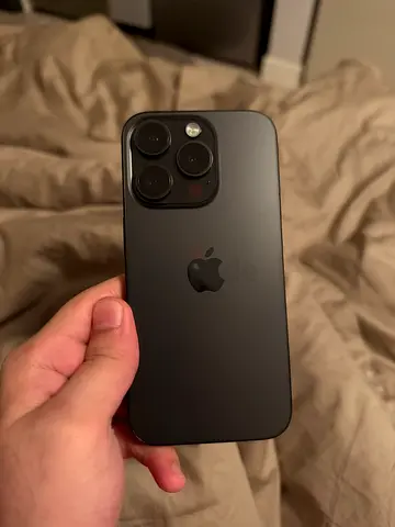 I phone 15 pro 256 GB Black color