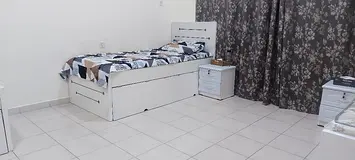 Executive Bachelor Bed Space in Studio flat– Street 1, Discovery Gardens.
