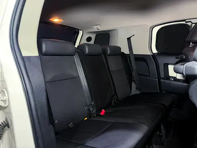 صورة مصغرة 13 لـ 2020 Toyota FJ CRUISER