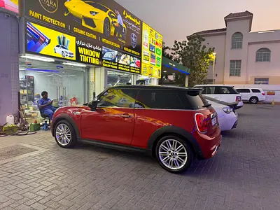 2014 MINI Cooper GCC Specs in Excellent Condition
