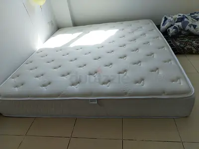 Cooltech King size (180x200)mattress in good used condition