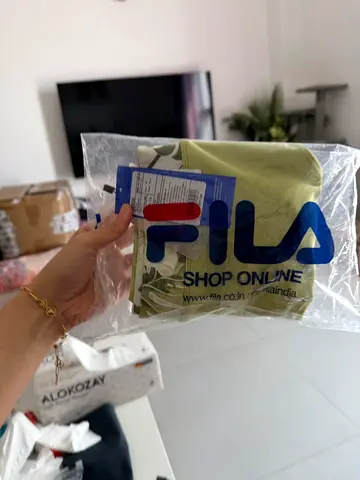 Brandnew Fila sports bra M-L size 40aed