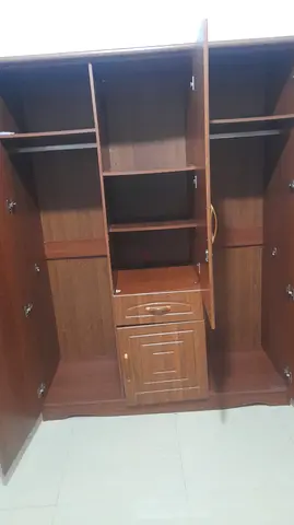 Cupboard 3door