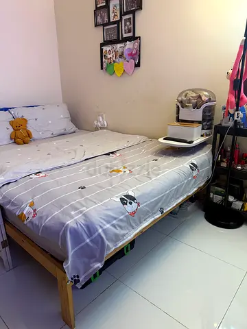 IKEA bed frame w/o mattress