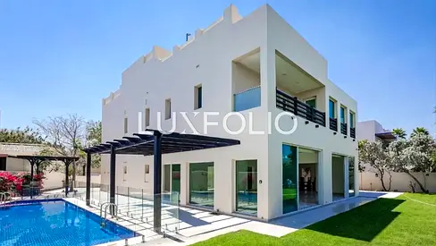 Natural Light Filled | Large Plot | Type E1