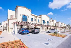 Spacious corner townhouse. Ideal family living.
