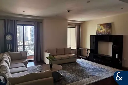 1 Bedroom | Two Balconies | Marina Views