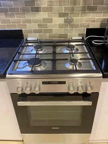Siemens gas hobs 9ven electric stove 60 by 60 cm