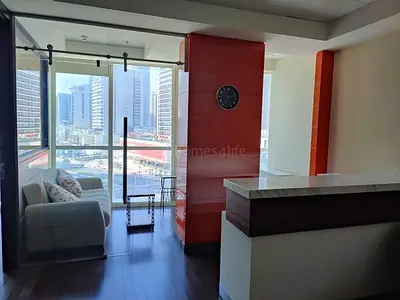 Furnished | Prime Location I Flexible Cheques