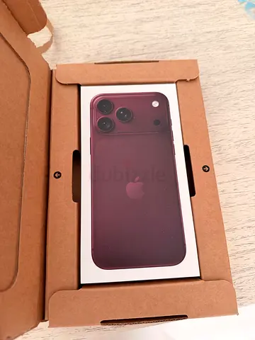 iPhone 18 Pro max Burgundy 256 GB TRA UAE