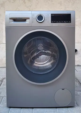 BOSCH 9kg washing machine with perfect working condition