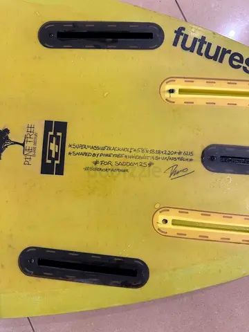 Gone tomorrow!! Future Fins Surfboard / Shortboard - 5 Fin Setup, Yellow