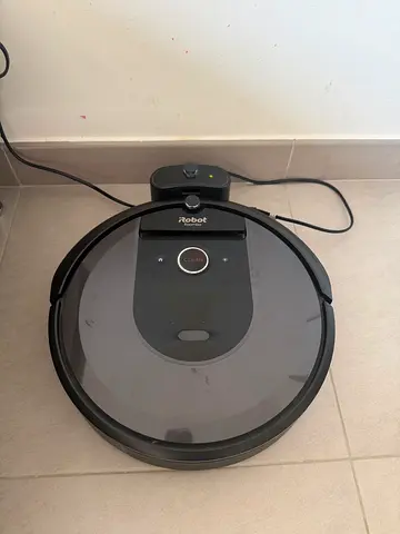 iRobot Roomba i7