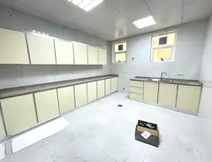 Bee a First Tenant, Spacious 3 Bedrooms Majlis 4 Washrooms Apartment