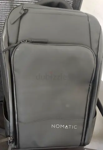 Nomatic Black Travel Backpack - Good Condition
