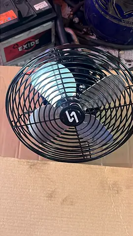 Portable 12V Car/bus fan Metal Blade Fan - New in Box