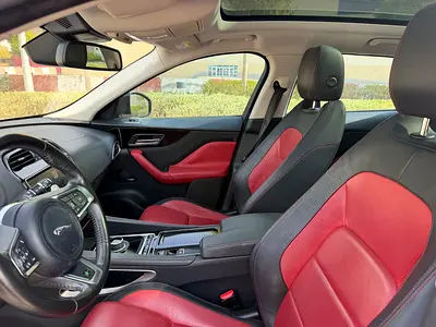 صورة مصغرة 18 لـ 2018 Jaguar F-PACE