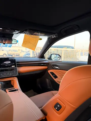 2025 Toyota AVALON — миниатюра 16