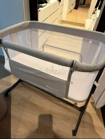 Bumble and Bird Next2Me Style Bedside Bassinet - Light Grey, Excellent Condition
