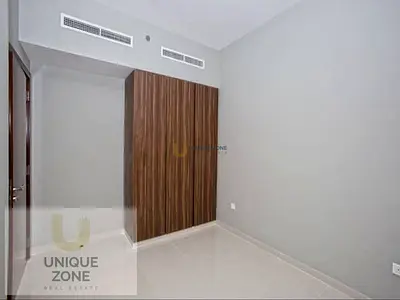 Huge Balcony | Business Bay | Pool View | 4Chq